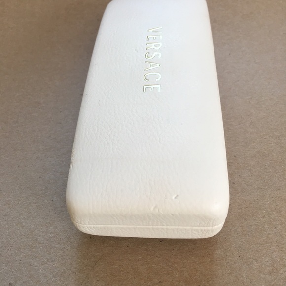 Versace eyeglasses hard case white with gold - Picture 4 of 8